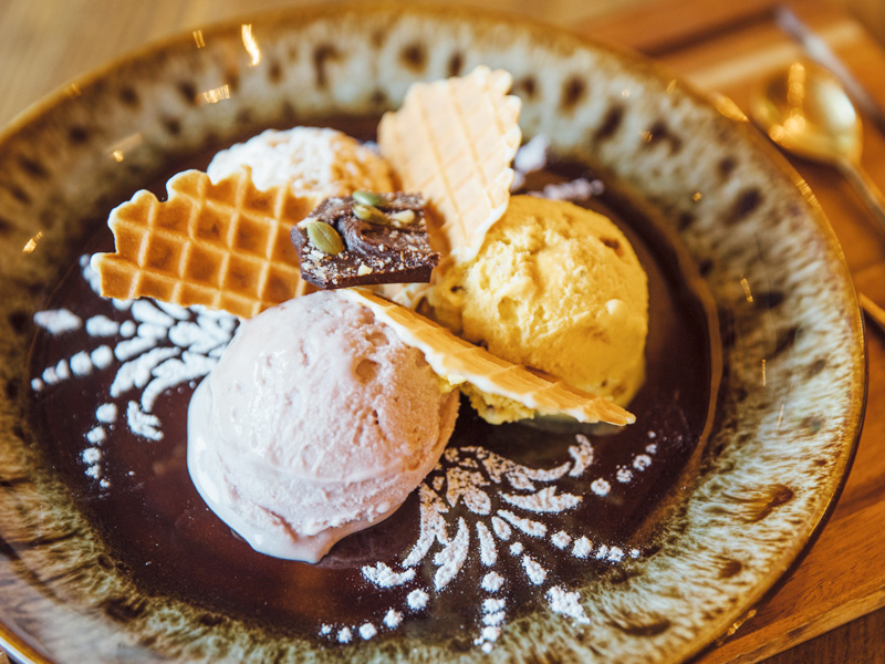 淡路島のカフェやお店などを日常使いできる。